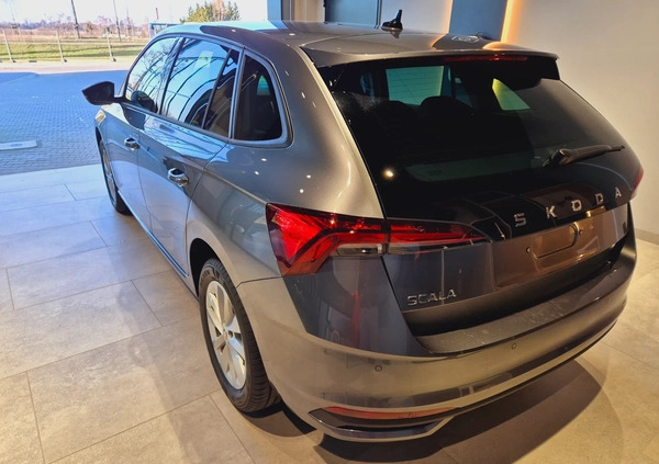Skoda Scala cena 107900 przebieg: 1, rok produkcji 2024 z Hel małe 92